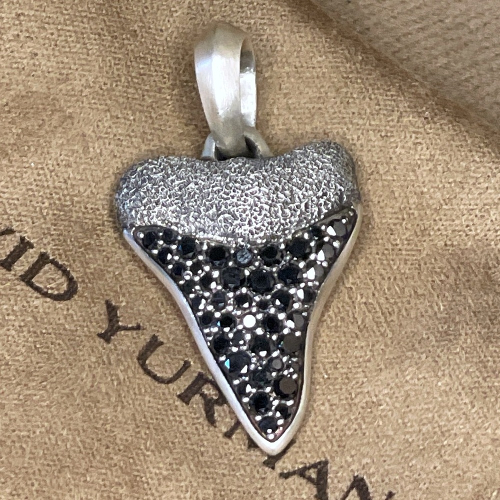 David Yurman NEW Diamond Pendant Shark's Tooth Amulet - Picture 10 of 11